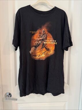 Texas Chainsaw Massacre Graphic Short Sleeve Tee in Black and Orange